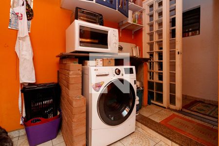 Casa à venda com 160m², 4 quartos e 2 vagasÁrea de Serviço / Quintal