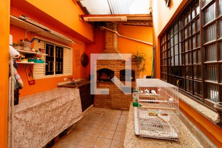 Casa à venda com 160m², 4 quartos e 2 vagasÁrea de Serviço / Quintal