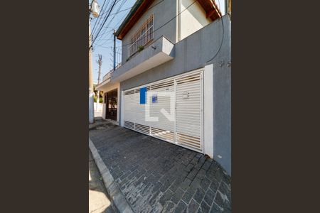 Casa à venda com 160m², 4 quartos e 2 vagasFachada