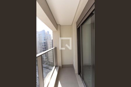 Apartamento à venda com 160m², 3 quartos e 3 vagas Apartamento à venda com 160m², 3 quartos e 3 vagasSuíte 2 varanda