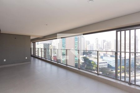 Apartamento à venda com 160m², 3 quartos e 3 vagas Apartamento à venda com 160m², 3 quartos e 3 vagasVaranda da Sala