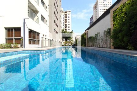 Apartamento à venda com 160m², 3 quartos e 3 vagasÁrea comum - Piscina