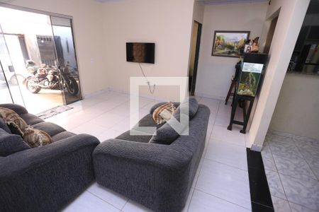 Sala de casa para alugar com 3 quartos, 140m² em Qr 429, Brasília