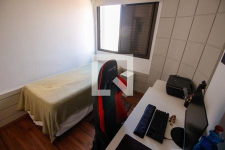 Apartamento à venda com 118m², 4 quartos e 3 vagasQuarto 1