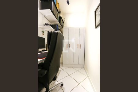 Apartamento à venda com 118m², 4 quartos e 3 vagasQuarto 4