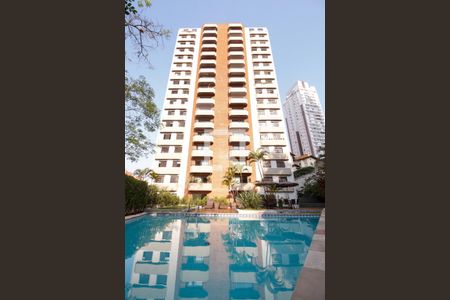 Apartamento à venda com 118m², 4 quartos e 3 vagasÁrea comum - Piscina