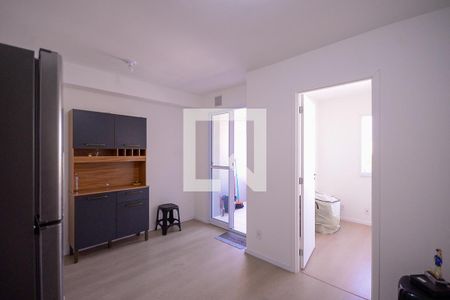 Sala/Cozinha  de apartamento à venda com 2 quartos, 37m² em Vila Moraes, São Paulo