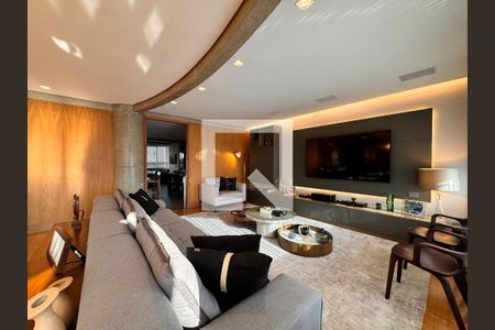 Apartamento à venda com 230m², 4 quartos e 4 vagasSala