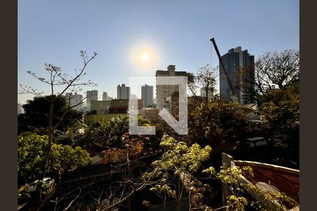 Apartamento à venda com 230m², 4 quartos e 4 vagasVista da Sacada