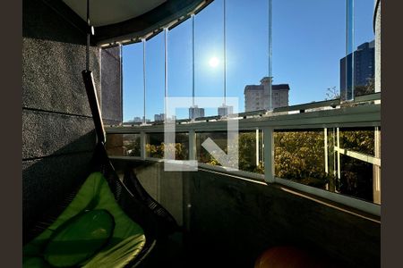 Apartamento à venda com 230m², 4 quartos e 4 vagasSacada