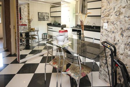 Cozinha de apartamento à venda com 3 quartos, 64m² em Vila Ema, São Paulo