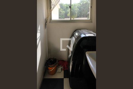Apartamento à venda com 64m², 3 quartos e 1 vaga Apartamento à venda com 64m², 3 quartos e 1 vagaÁrea de Serviço