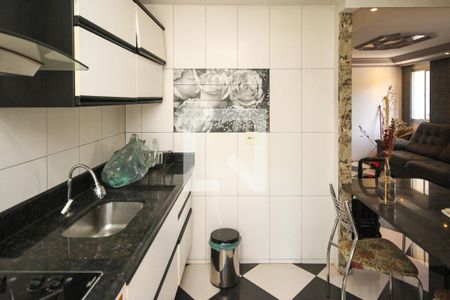 Apartamento à venda com 64m², 3 quartos e 1 vaga Apartamento à venda com 64m², 3 quartos e 1 vagaCozinha