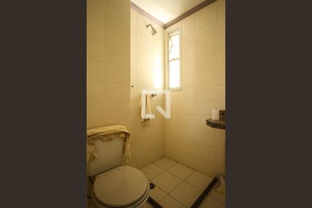 Apartamento à venda com 64m², 3 quartos e 1 vaga Apartamento à venda com 64m², 3 quartos e 1 vagaBanheiro Social