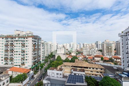 Sala de apartamento para alugar com 2 quartos, 81m² em Santa Rosa, Niterói