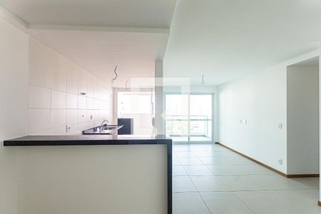 Sala de apartamento para alugar com 2 quartos, 81m² em Santa Rosa, Niterói