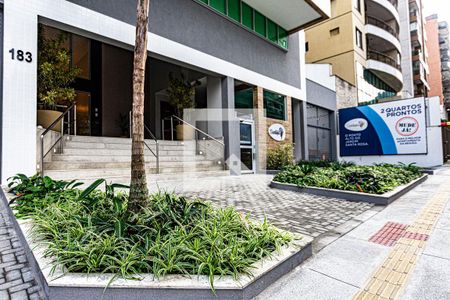 Apartamento para alugar com 81m², 2 quartos e 1 vagaÁrea comum