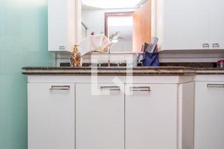 Apartamento à venda com 230m², 5 quartos e 2 vagas