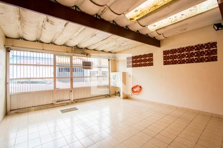 Garagem de casa à venda com 3 quartos, 103m² em Jardim Cambui, Santo André