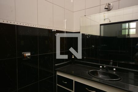 Casa à venda com 980m², 3 quartos e 7 vagasBanheiro da Suíte 3