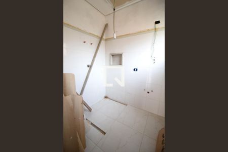 Casa à venda com 586m², 4 quartos e 10 vagasSuíte 2