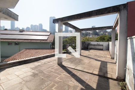 Casa à venda com 586m², 4 quartos e 10 vagasTerraço