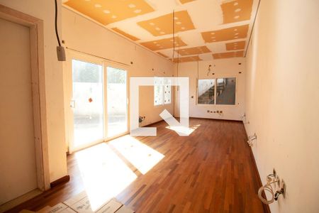 Casa à venda com 586m², 4 quartos e 10 vagasSuíte 4