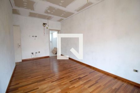 Casa à venda com 586m², 4 quartos e 10 vagasSuíte 2