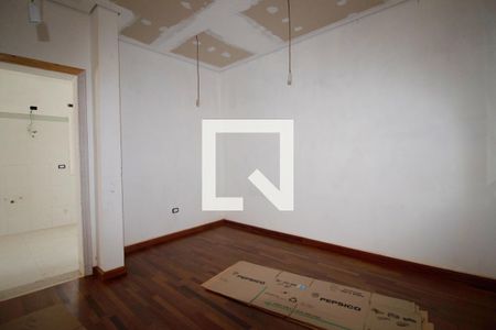 Casa à venda com 586m², 4 quartos e 10 vagasSuíte 1 closet