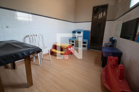 Casa para alugar com 180m², 2 quartos e 2 vagas Casa para alugar com 180m², 2 quartos e 2 vagasBrinquedoteca