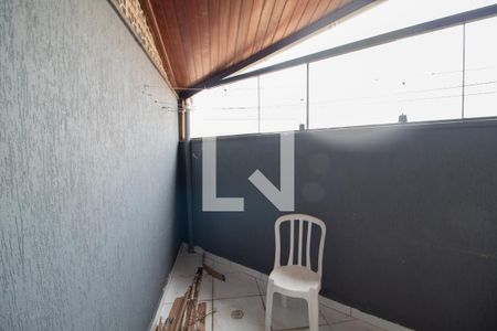 Casa para alugar com 180m², 2 quartos e 2 vagas Casa para alugar com 180m², 2 quartos e 2 vagasÁrea de Serviço