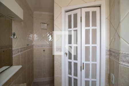 Casa para alugar com 180m², 2 quartos e 2 vagas Casa para alugar com 180m², 2 quartos e 2 vagasBanheiro da Suíte 2