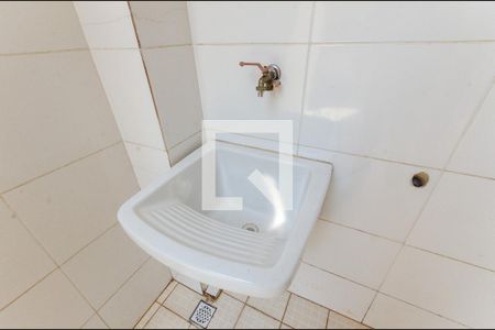 Casa de condomínio à venda com 98m², 2 quartos e 3 vagas Casa de condomínio à venda com 98m², 2 quartos e 3 vagasÁrea de Serviço