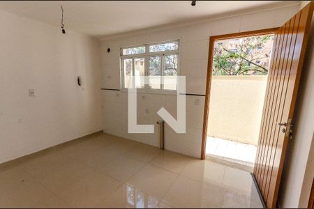 Casa de condomínio à venda com 98m², 2 quartos e 3 vagas Casa de condomínio à venda com 98m², 2 quartos e 3 vagasCozinha