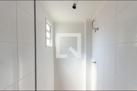 Casa de condomínio à venda com 98m², 2 quartos e 3 vagas Casa de condomínio à venda com 98m², 2 quartos e 3 vagasBanheiro