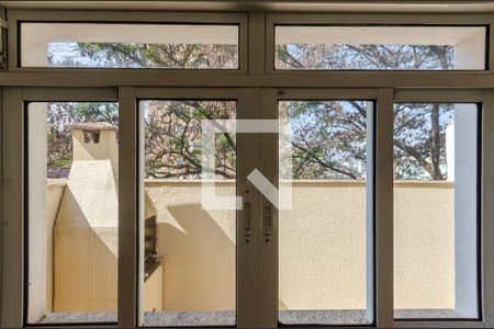 Casa de condomínio à venda com 98m², 2 quartos e 3 vagas Casa de condomínio à venda com 98m², 2 quartos e 3 vagasCozinha