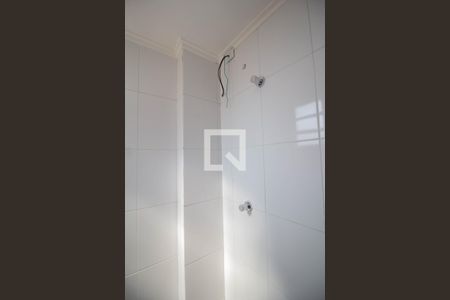 Casa de condomínio à venda com 94m², 2 quartos e 3 vagasBanheiro