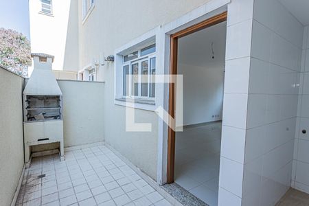Casa à venda com 99m², 2 quartos e 3 vagasQuintal e churrasqueira