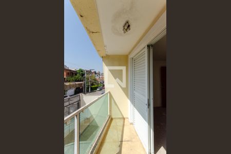 Casa de condomínio à venda com 132m², 3 quartos e 3 vagasSacada do quarto 1