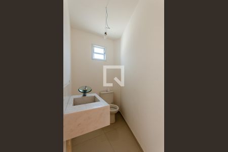 Casa de condomínio à venda com 132m², 3 quartos e 3 vagasLavabo