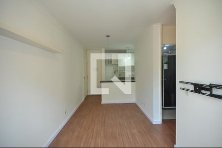 Sala de apartamento à venda com 3 quartos, 69m² em Pirajussara, São Paulo