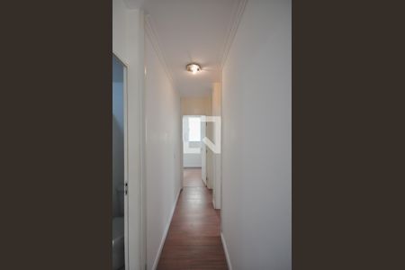 Corredor de apartamento à venda com 3 quartos, 69m² em Pirajussara, São Paulo