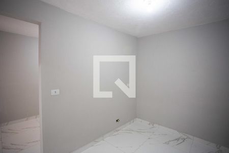 Quarto 2 de casa para alugar com 2 quartos, 36m² em Canhema, Diadema