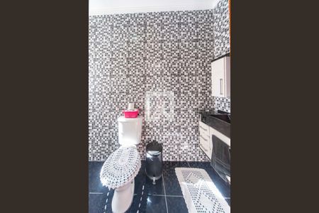 Casa à venda com 170m², 3 quartos e 2 vagas Casa à venda com 170m², 3 quartos e 2 vagasBanheiro do Quarto 1