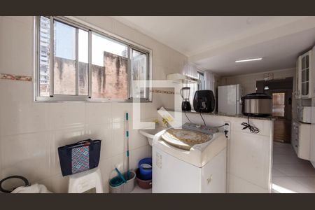 Casa à venda com 160m², 2 quartos e 2 vagas