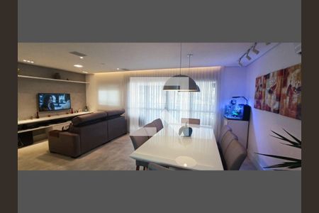 Apartamento à venda com 3 quartos, 109m² em Jardim Aeroporto, São Paulo