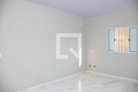 Quarto de casa para alugar com 1 quarto, 31m² em Canhema, Diadema