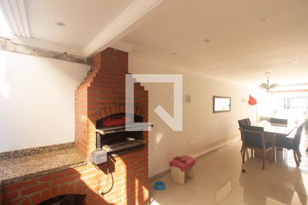 Casa de condomínio para alugar com 80m², 2 quartos e 1 vagaVaranda gourmet