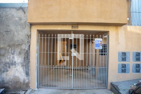 Casa para alugar com 34m², 1 quarto e sem vagaFachada