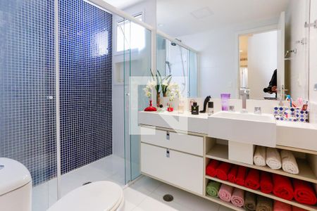 Apartamento à venda com 140m², 3 quartos e 2 vagasBanheiro da Suíte